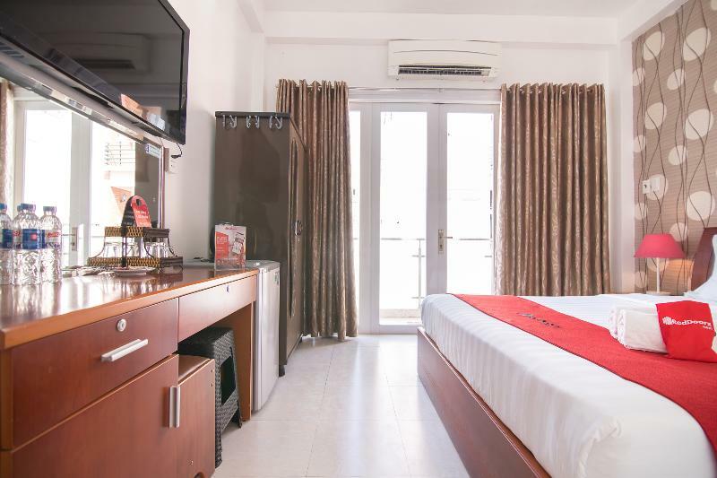 Hotel Reddoorz @ Pham Ngu Lao Street 4